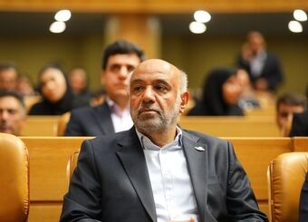 وزیر کار یک گام دیگر به استیضاح نزدیک شد