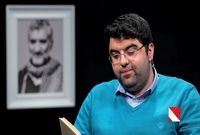 در خصوصی‌سازی نظام بانکی در واقع قدرت سیاسی را به بانک‌ها تفویض می‌کنید