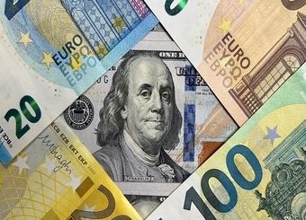 قدم ترامپ به دلار نیفتاد؛ ۲۰۲۵ بدترین سال دلار در ۸ سال گذشته بود