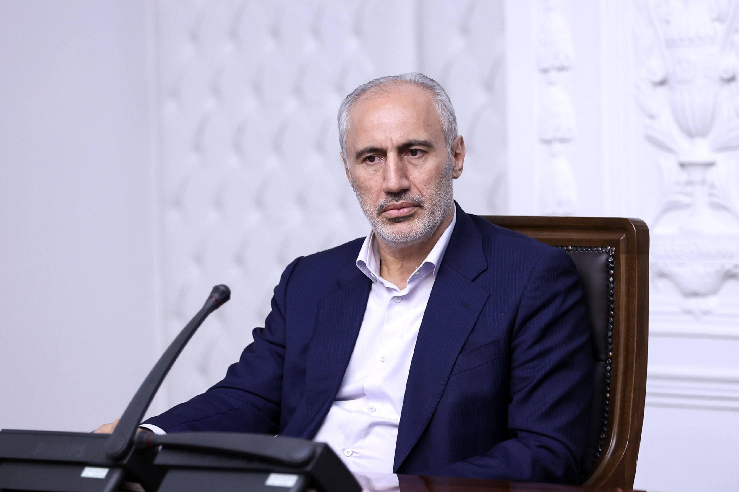 بودجه سال آینده بدون کسری نیازمند کاهش جدی هزینهها است