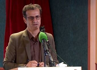 مرغ‌داران نهاده‌های دامی را با دوبرابر قیمت از بازار آزاد دریافت می‌کند 
