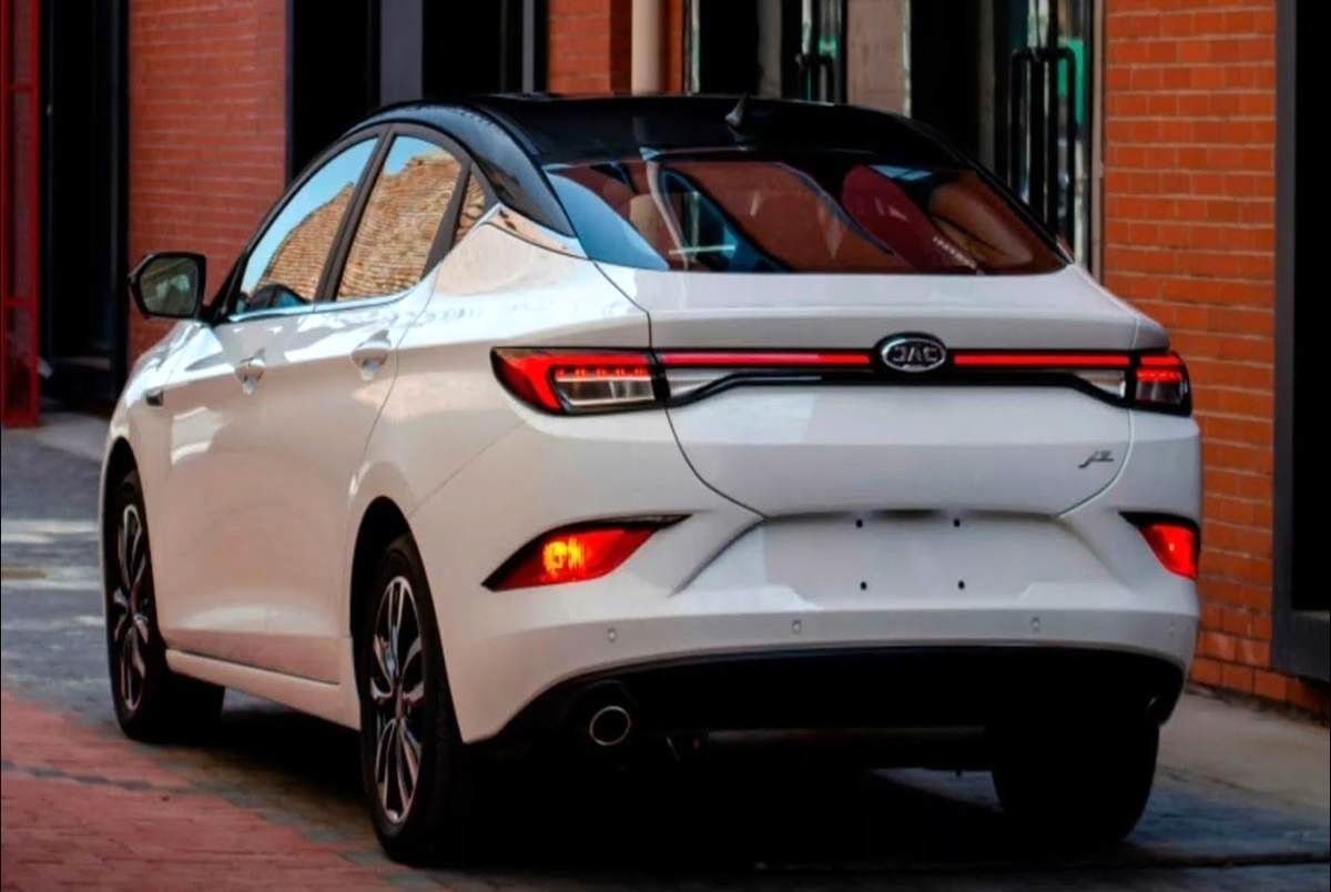 آخرین قیمت محصولات کرمان موتور امروز، چهارشنبه 19 آذرماه