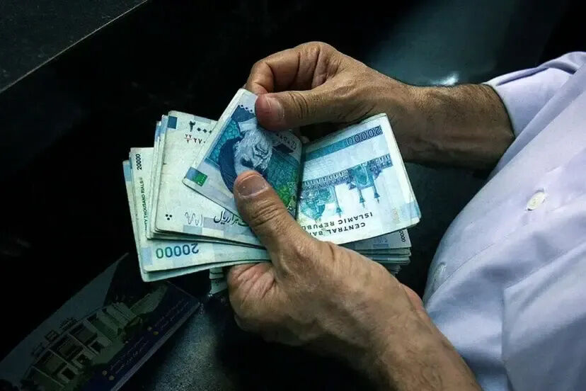 حقوقی که می‌گیرید تا روز چندم ماه دوام می‌آورد؟ 

