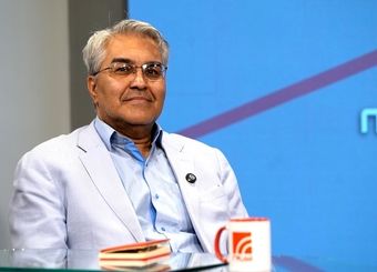 یکی از خودروسازان بزرگ سه شیفت در حال تولید است