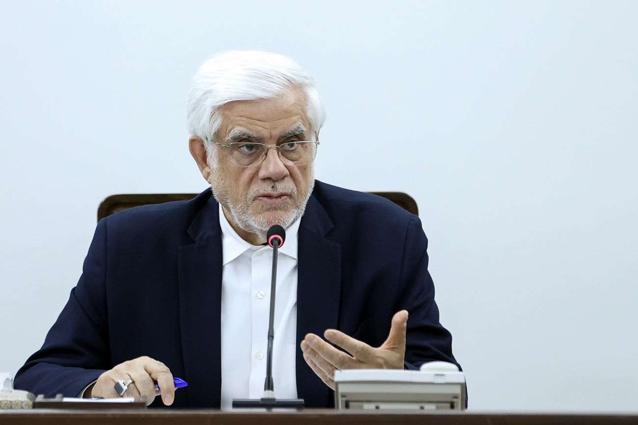 عارف: مسائل امنیتی نباید مسائل ترانزیتی را به چالش بکشد
