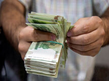 واریزی جدید دولت با مبلغ فوق العاده برای این دهک‌ها / مشمولین حسابشان را چک کنند
