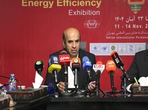 دستیابی به ۱۱ هزار مگاوات برق تجدیدپذیر تا تابستان
