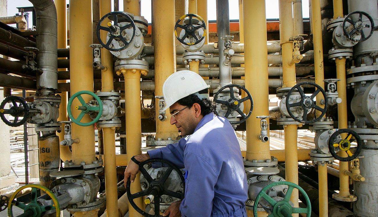 معمای پتروشیمیهای ایران؛ میلیاردها دلار سرمایه خاک میخورد