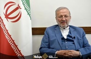 انتقال انحصار صادرات نفت از خارک به دریای عمان/آمادگی چین برای کشیدن خط لوله و انتقال نفت به خاک خود