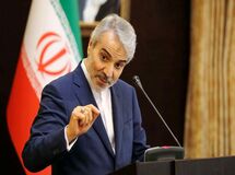  به کسانی که دنبال تک‌نرخی کردن ارز هستند، می‌خندم/نمی‌فهمند چه می‌گویند