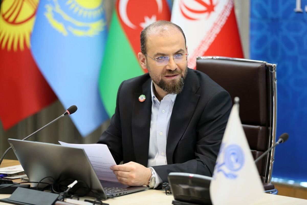 ماجرای اختلاف آماری پوتین و پزشکیان در پروژه «راه آهن رشت- آستارا»/ اتمام پروژه در سال ۲۰۳۰ خواهد بود
