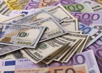 احتمال اصلاح قیمت دلار بالا رفت
