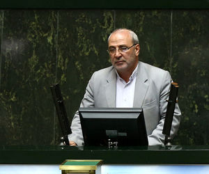 نان گران می‌شود؟ / اخبار ضد و نقیض درمورد افزایش قیمت نان
