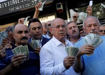 یک پیش‌بینی مهم/ سطح تغییر قیمت دلار چقدر خواهد بود؟
